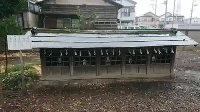 上青木氷川神社の末社・摂社
