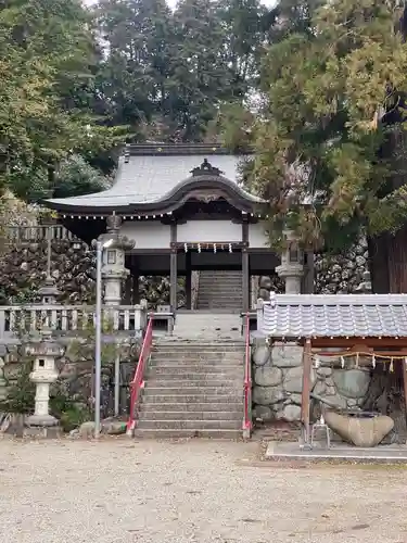 春日神社の本殿