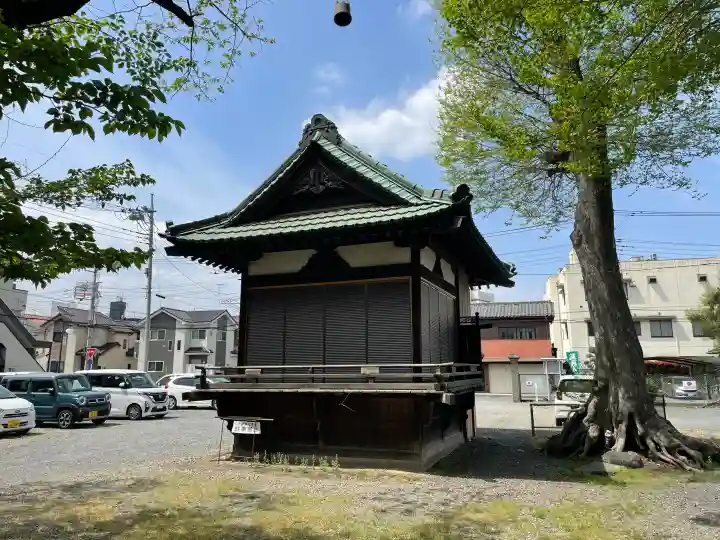 千形神社の{uncategorized: "未分類", other: "その他", undefined: "問題あり", building: "その他建物", grave: "お墓", sacred_gate: "鳥居", guardian: "狛犬", statue: "像", buddha: "仏像", history: "歴史", nature: "自然", garden: "庭園", animal: "動物", pagoda: "塔", temizu: "手水舎", mountain_gate: "山門・神門", sanctuary: "本殿・本堂", subordinate: "末社・摂社", art: "芸術", scenery: "景色", jizo: "地蔵", ema: "絵馬", goshuin: "御朱印", omikuji: "おみくじ", items: "授与品その他", amulet: "お守り", goshuincho: "御朱印帳", eats: "食事", festival: "お祭り", votive_dance: "神楽", shichigosan: "七五三参", wedding: "結婚式", experience: "体験その他", initially: "初詣", around: "周辺", anti_infection: "感染症対策"}