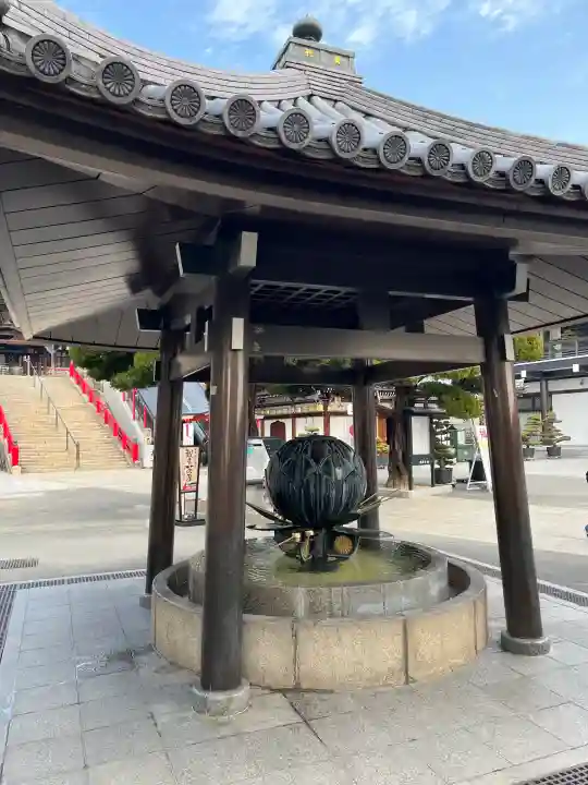 中山寺の{uncategorized: "未分類", other: "その他", undefined: "問題あり", building: "その他建物", grave: "お墓", sacred_gate: "鳥居", guardian: "狛犬", statue: "像", buddha: "仏像", history: "歴史", nature: "自然", garden: "庭園", animal: "動物", pagoda: "塔", temizu: "手水舎", mountain_gate: "山門・神門", sanctuary: "本殿・本堂", subordinate: "末社・摂社", art: "芸術", scenery: "景色", jizo: "地蔵", ema: "絵馬", goshuin: "御朱印", omikuji: "おみくじ", items: "授与品その他", amulet: "お守り", goshuincho: "御朱印帳", eats: "食事", festival: "お祭り", votive_dance: "神楽", shichigosan: "七五三参", wedding: "結婚式", experience: "体験その他", initially: "初詣", around: "周辺", anti_infection: "感染症対策"}