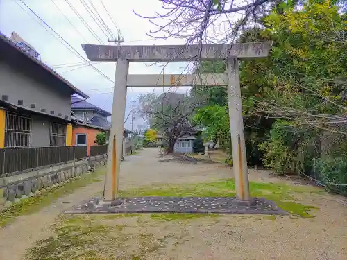 神明社（丹陽町九日市場）の鳥居