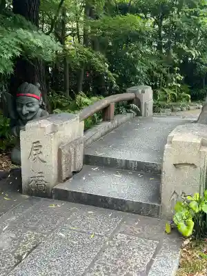 晴明神社の{uncategorized: "未分類", other: "その他", undefined: "問題あり", building: "その他建物", grave: "お墓", sacred_gate: "鳥居", guardian: "狛犬", statue: "像", buddha: "仏像", history: "歴史", nature: "自然", garden: "庭園", animal: "動物", pagoda: "塔", temizu: "手水舎", mountain_gate: "山門・神門", sanctuary: "本殿・本堂", subordinate: "末社・摂社", art: "芸術", scenery: "景色", jizo: "地蔵", ema: "絵馬", goshuin: "御朱印", omikuji: "おみくじ", items: "授与品その他", amulet: "お守り", goshuincho: "御朱印帳", eats: "食事", festival: "お祭り", votive_dance: "神楽", shichigosan: "七五三参", wedding: "結婚式", experience: "体験その他", initially: "初詣", around: "周辺", anti_infection: "感染症対策"}