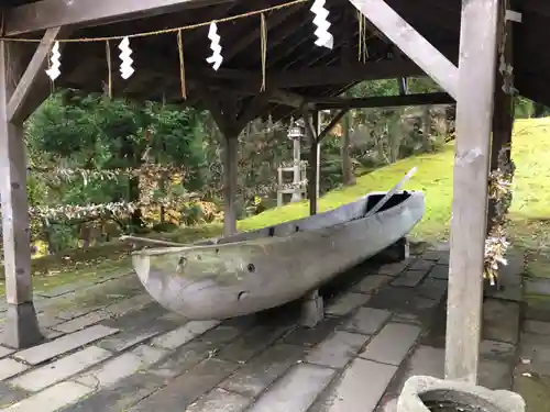 真山神社の建物その他