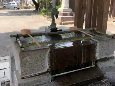 諏訪神社の手水舎