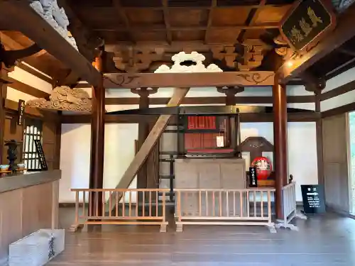 龍潭寺の{uncategorized: "未分類", other: "その他", undefined: "問題あり", building: "その他建物", grave: "お墓", sacred_gate: "鳥居", guardian: "狛犬", statue: "像", buddha: "仏像", history: "歴史", nature: "自然", garden: "庭園", animal: "動物", pagoda: "塔", temizu: "手水舎", mountain_gate: "山門・神門", sanctuary: "本殿・本堂", subordinate: "末社・摂社", art: "芸術", scenery: "景色", jizo: "地蔵", ema: "絵馬", goshuin: "御朱印", omikuji: "おみくじ", items: "授与品その他", amulet: "お守り", goshuincho: "御朱印帳", eats: "食事", festival: "お祭り", votive_dance: "神楽", shichigosan: "七五三参", wedding: "結婚式", experience: "体験その他", initially: "初詣", around: "周辺", anti_infection: "感染症対策"}