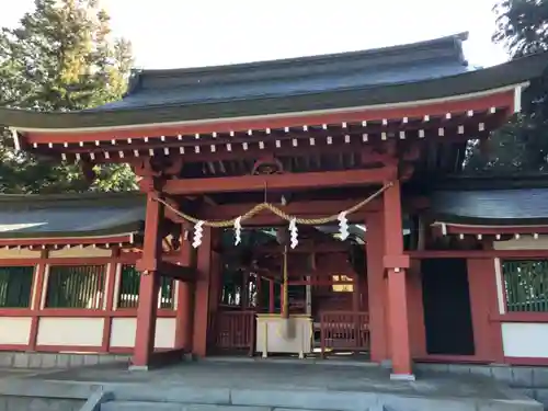 冨士御室浅間神社の本殿