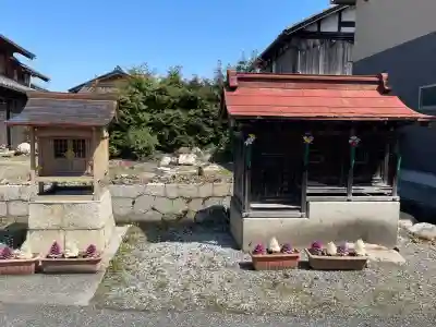 上多良薬師堂(東光庵)の{uncategorized: "未分類", other: "その他", undefined: "問題あり", building: "その他建物", grave: "お墓", sacred_gate: "鳥居", guardian: "狛犬", statue: "像", buddha: "仏像", history: "歴史", nature: "自然", garden: "庭園", animal: "動物", pagoda: "塔", temizu: "手水舎", mountain_gate: "山門・神門", sanctuary: "本殿・本堂", subordinate: "末社・摂社", art: "芸術", scenery: "景色", jizo: "地蔵", ema: "絵馬", goshuin: "御朱印", omikuji: "おみくじ", items: "授与品その他", amulet: "お守り", goshuincho: "御朱印帳", eats: "食事", festival: "お祭り", votive_dance: "神楽", shichigosan: "七五三参", wedding: "結婚式", experience: "体験その他", initially: "初詣", around: "周辺", anti_infection: "感染症対策"}