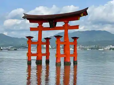 厳島神社(広島県)