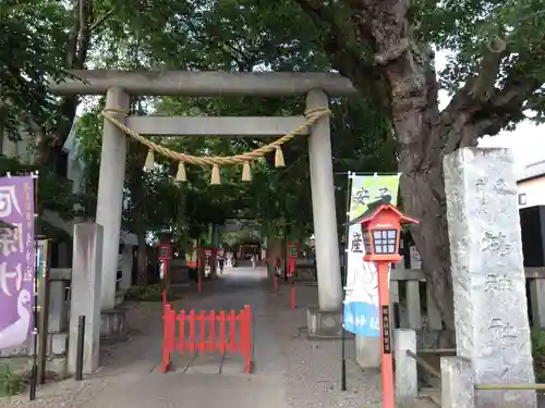 鴻神社の鳥居