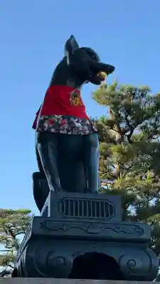 伏見稲荷大社の{uncategorized: "未分類", other: "その他", undefined: "問題あり", building: "その他建物", grave: "お墓", sacred_gate: "鳥居", guardian: "狛犬", statue: "像", buddha: "仏像", history: "歴史", nature: "自然", garden: "庭園", animal: "動物", pagoda: "塔", temizu: "手水舎", mountain_gate: "山門・神門", sanctuary: "本殿・本堂", subordinate: "末社・摂社", art: "芸術", scenery: "景色", jizo: "地蔵", ema: "絵馬", goshuin: "御朱印", omikuji: "おみくじ", items: "授与品その他", amulet: "お守り", goshuincho: "御朱印帳", eats: "食事", festival: "お祭り", votive_dance: "神楽", shichigosan: "七五三参", wedding: "結婚式", experience: "体験その他", initially: "初詣", around: "周辺", anti_infection: "感染症対策"}