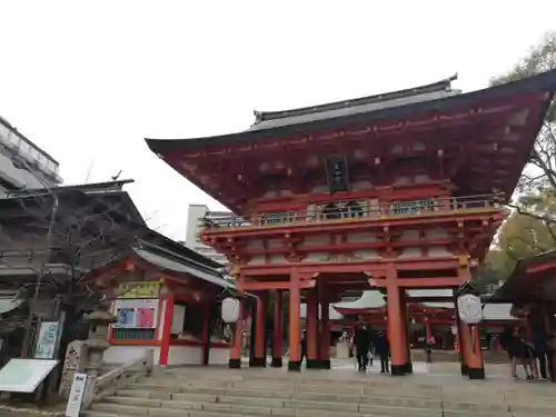 生田神社の山門・神門