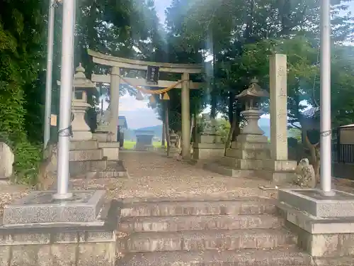 朝妻神社の鳥居