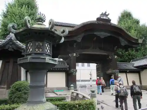 東本願寺（真宗本廟）の山門・神門