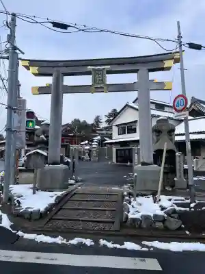 大杉神社 境内社 勝馬神社の{uncategorized: "未分類", other: "その他", undefined: "問題あり", building: "その他建物", grave: "お墓", sacred_gate: "鳥居", guardian: "狛犬", statue: "像", buddha: "仏像", history: "歴史", nature: "自然", garden: "庭園", animal: "動物", pagoda: "塔", temizu: "手水舎", mountain_gate: "山門・神門", sanctuary: "本殿・本堂", subordinate: "末社・摂社", art: "芸術", scenery: "景色", jizo: "地蔵", ema: "絵馬", goshuin: "御朱印", omikuji: "おみくじ", items: "授与品その他", amulet: "お守り", goshuincho: "御朱印帳", eats: "食事", festival: "お祭り", votive_dance: "神楽", shichigosan: "七五三参", wedding: "結婚式", experience: "体験その他", initially: "初詣", around: "周辺", anti_infection: "感染症対策"}