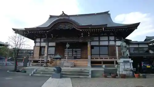 東漸寺の本殿・本堂