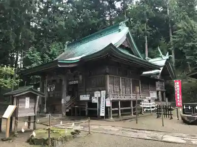 熊野神社の本殿・本堂