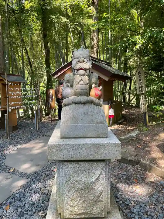 眞名井神社(籠神社奥宮)の狛犬