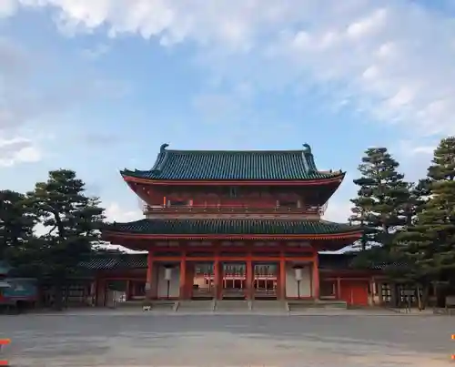 平安神宮の山門