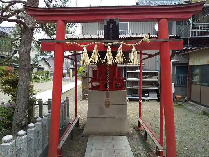 北向観音堂の末社・摂社