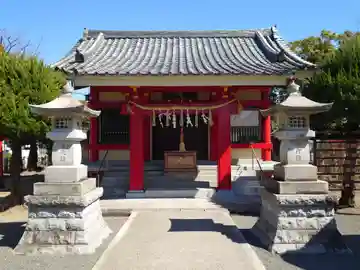 若雷神社の本殿・本堂