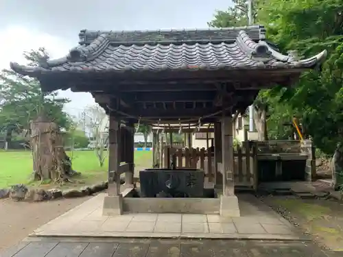 鶴谷八幡宮の手水舎