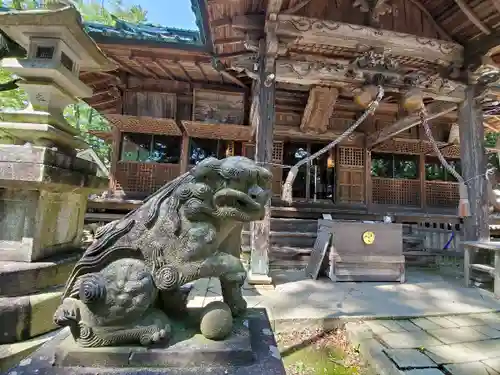 安達太良神社の狛犬