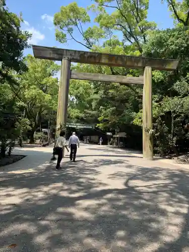 熱田神宮の鳥居