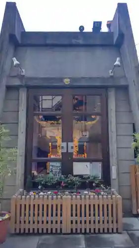 烏森神社の本殿・本堂