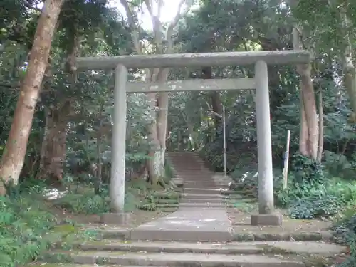 船越鉈切神社の鳥居