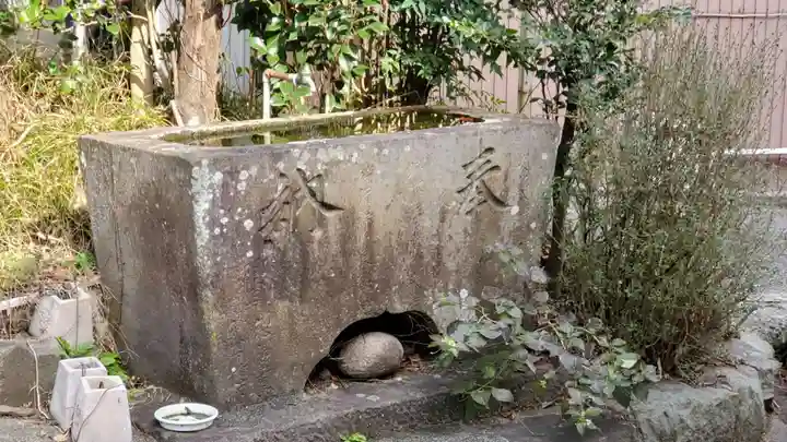 紀伊神社の手水舎