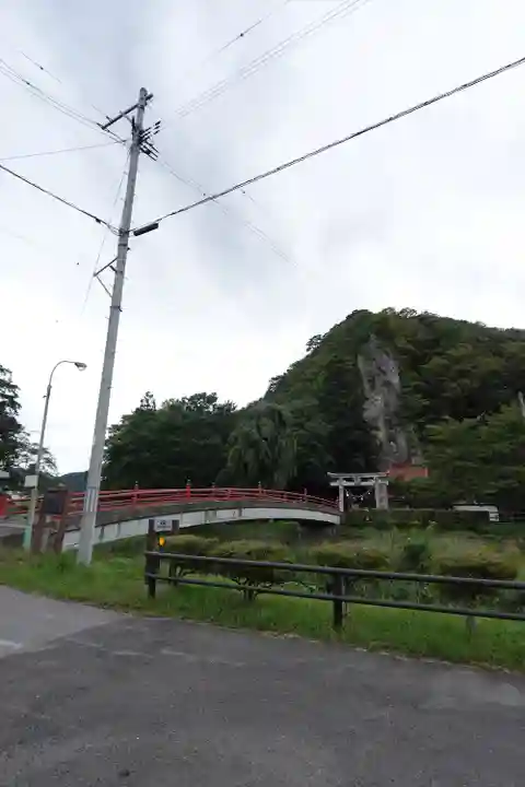 厳竜神社(岩手県)