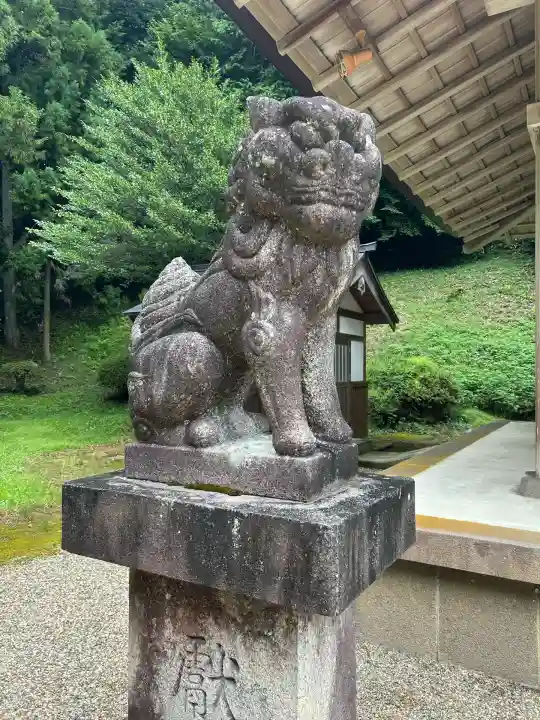八咫烏神社(奈良県)