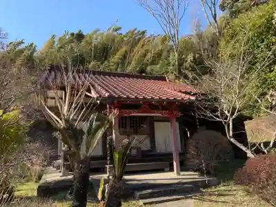 寶龍寺の本殿・本堂