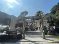 美保神社の{uncategorized: "未分類", other: "その他", undefined: "問題あり", building: "その他建物", grave: "お墓", sacred_gate: "鳥居", guardian: "狛犬", statue: "像", buddha: "仏像", history: "歴史", nature: "自然", garden: "庭園", animal: "動物", pagoda: "塔", temizu: "手水舎", mountain_gate: "山門・神門", sanctuary: "本殿・本堂", subordinate: "末社・摂社", art: "芸術", scenery: "景色", jizo: "地蔵", ema: "絵馬", goshuin: "御朱印", omikuji: "おみくじ", items: "授与品その他", amulet: "お守り", goshuincho: "御朱印帳", eats: "食事", festival: "お祭り", votive_dance: "神楽", shichigosan: "七五三参", wedding: "結婚式", experience: "体験その他", initially: "初詣", around: "周辺", anti_infection: "感染症対策"}