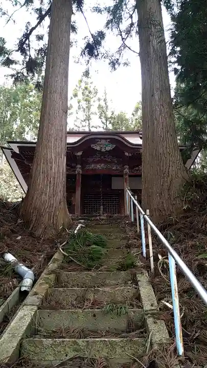雲洞庵 芹沢観音の本殿・本堂