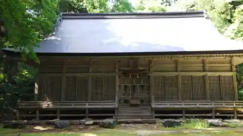伊須流岐比古神社の本殿・本堂