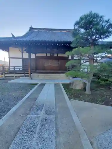 萬法寺の本殿・本堂