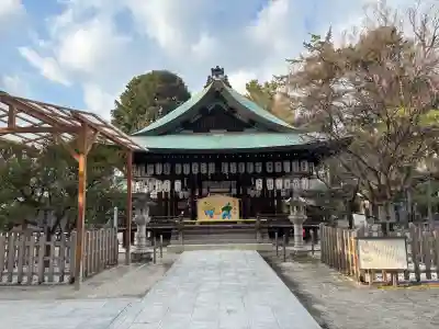 白峯神宮の{uncategorized: "未分類", other: "その他", undefined: "問題あり", building: "その他建物", grave: "お墓", sacred_gate: "鳥居", guardian: "狛犬", statue: "像", buddha: "仏像", history: "歴史", nature: "自然", garden: "庭園", animal: "動物", pagoda: "塔", temizu: "手水舎", mountain_gate: "山門・神門", sanctuary: "本殿・本堂", subordinate: "末社・摂社", art: "芸術", scenery: "景色", jizo: "地蔵", ema: "絵馬", goshuin: "御朱印", omikuji: "おみくじ", items: "授与品その他", amulet: "お守り", goshuincho: "御朱印帳", eats: "食事", festival: "お祭り", votive_dance: "神楽", shichigosan: "七五三参", wedding: "結婚式", experience: "体験その他", initially: "初詣", around: "周辺", anti_infection: "感染症対策"}