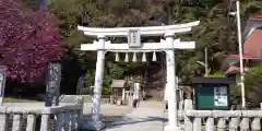 白旗神社の鳥居