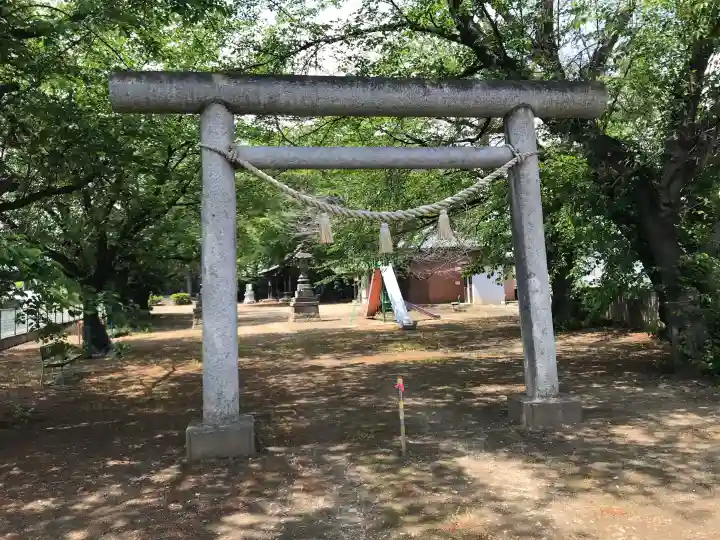 金鑚神社の{uncategorized: "未分類", other: "その他", undefined: "問題あり", building: "その他建物", grave: "お墓", sacred_gate: "鳥居", guardian: "狛犬", statue: "像", buddha: "仏像", history: "歴史", nature: "自然", garden: "庭園", animal: "動物", pagoda: "塔", temizu: "手水舎", mountain_gate: "山門・神門", sanctuary: "本殿・本堂", subordinate: "末社・摂社", art: "芸術", scenery: "景色", jizo: "地蔵", ema: "絵馬", goshuin: "御朱印", omikuji: "おみくじ", items: "授与品その他", amulet: "お守り", goshuincho: "御朱印帳", eats: "食事", festival: "お祭り", votive_dance: "神楽", shichigosan: "七五三参", wedding: "結婚式", experience: "体験その他", initially: "初詣", around: "周辺", anti_infection: "感染症対策"}