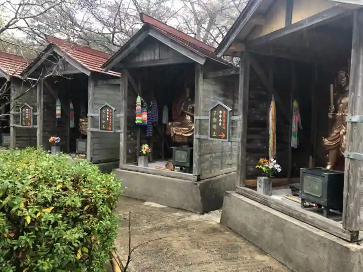 香山昇竜大観音の仏像