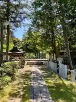 大嶋神社奥津嶋神社の{uncategorized: "未分類", other: "その他", undefined: "問題あり", building: "その他建物", grave: "お墓", sacred_gate: "鳥居", guardian: "狛犬", statue: "像", buddha: "仏像", history: "歴史", nature: "自然", garden: "庭園", animal: "動物", pagoda: "塔", temizu: "手水舎", mountain_gate: "山門・神門", sanctuary: "本殿・本堂", subordinate: "末社・摂社", art: "芸術", scenery: "景色", jizo: "地蔵", ema: "絵馬", goshuin: "御朱印", omikuji: "おみくじ", items: "授与品その他", amulet: "お守り", goshuincho: "御朱印帳", eats: "食事", festival: "お祭り", votive_dance: "神楽", shichigosan: "七五三参", wedding: "結婚式", experience: "体験その他", initially: "初詣", around: "周辺", anti_infection: "感染症対策"}