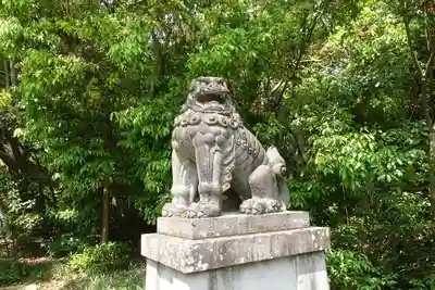 竈山神社の狛犬
