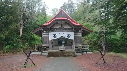 十勝神社の本殿