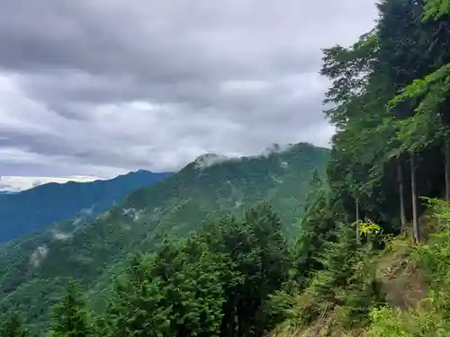 三峯神社の景色