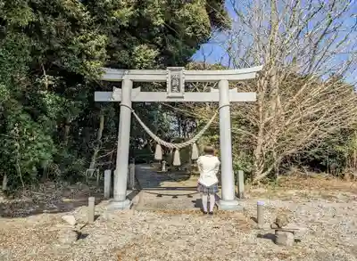八幡社 (宇津江町)の鳥居