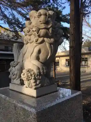 新琴似神社の狛犬