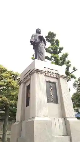 泉岳寺の像