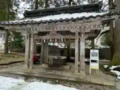 雄山神社中宮祈願殿(富山県)