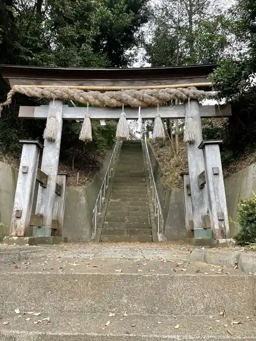 高森神社の鳥居